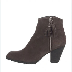 Stuart Weitzman stitch tassel zipper ankle boots booties brown suede